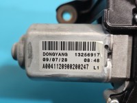 Silniczek Silnik wycieraczki tył Opel Astra IV J 13256917 HB Producent części: OPEL, 3pin