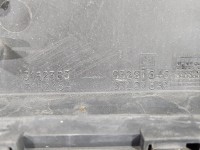 Zderzak przód przedni Opel Meriva A