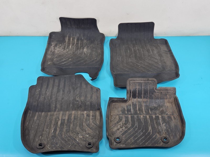 Dywaniki komplet Honda HR-V II 13-18 Dywaniki komplet Honda HR-V II 13-18