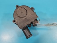 Pompka obiegu wody pompa Audi A4 B9 2.0 TFSI 06H121601N