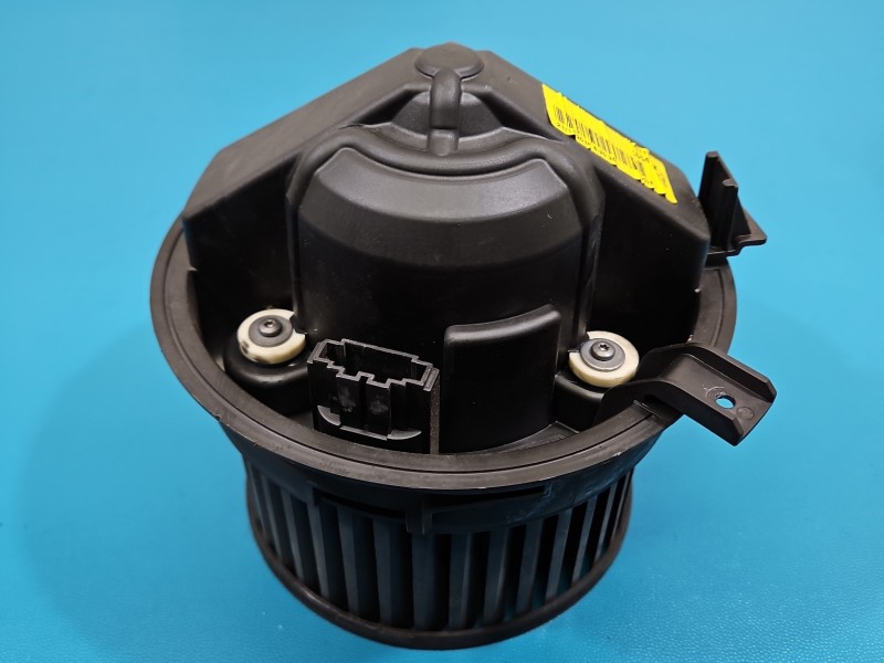 Dmuchawa nawiewu wentylator Alfa romeo Giulietta europa T1009507L