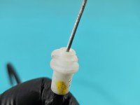 Zamek przód lewy Fiat Bravo II EUROPA Producent części: FIAT, Europejska, Uszkodzony plastik na lince. 5PIN