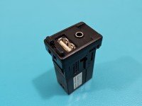 Gniazdo USB Toyota Rav4 IV 86190-42040