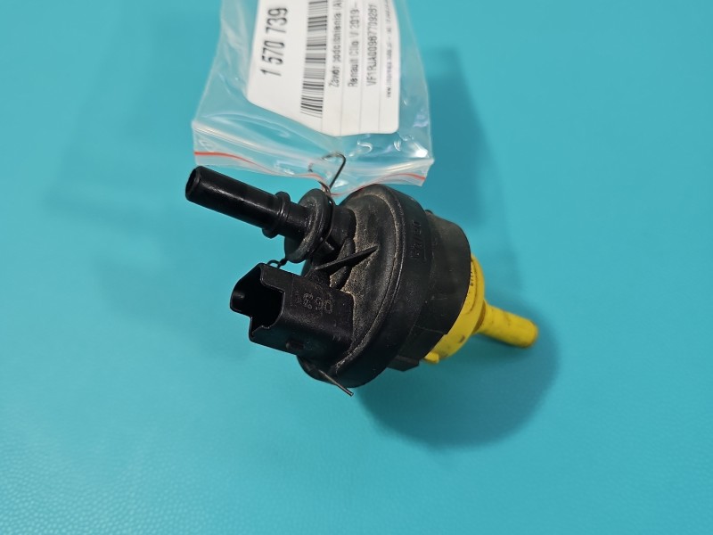 Zawór podciśnienia V29122964 Renault Clio V 2019- 1.0 TCe