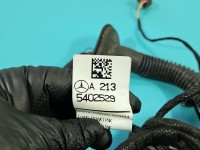 Instalacja Wiązka drzwi przód prawych Mercedes W213 A2135402529