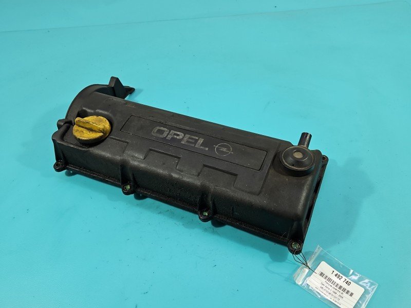 Pokrywa zaworów Opel Astra II G 1.7 dti Pokrywa zaworów Opel Astra II G 1.7 dti