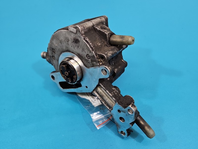 Pompa vacum Vw Passat B5 038145209C 1.9 tdi