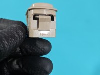 Przełącznik fotela LEWY PRZÓD Nissan X-trail III T32 13-21 6504K1