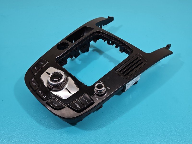 Przełącznik radia nawigacji panel AUDI Q5 08- 8T0919611L