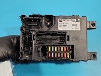 Skrzynka bezpieczników Opel Corsa D 13142240
