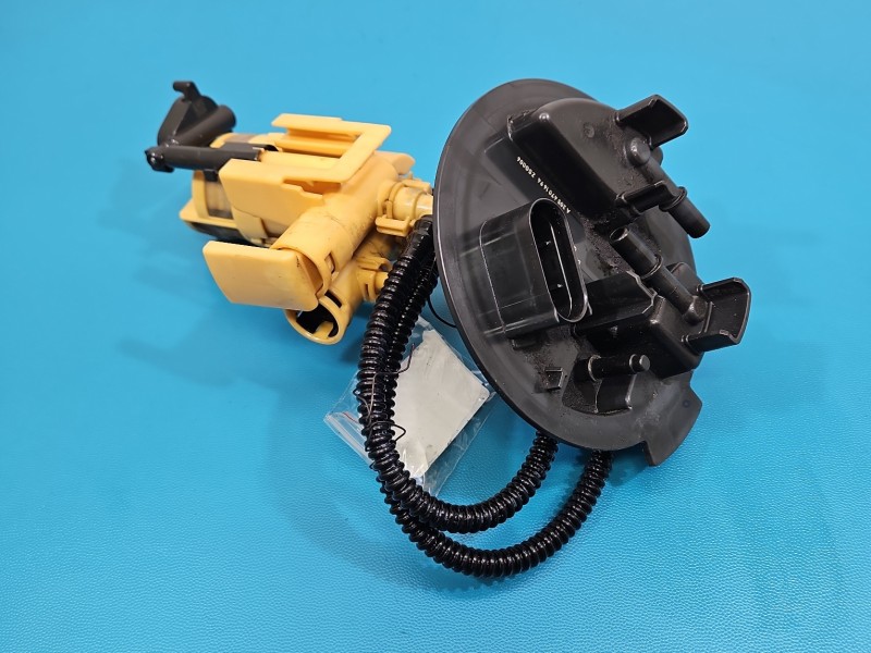 pompka Pompa paliwa Mercedes W213 2.0 CDI A2054701694 Mercedes