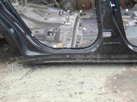 Próg prawy SŁUPEK ŚRODKOWY B Toyota Avensis III T27 kombi 5d czarny 1H2