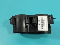 Uchwyt na napoje kubek CUP HOLDER Audi A4 B9 8W0862533C