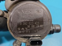 Pompka obiegu wody pompa Peugeot 3008 II 1.6 T hybrid4 0392023426, 9818813480