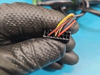 Lusterko lewe Vw Passat B6 6pin .rysy na obudowie. Nie składa się LC8Z europa