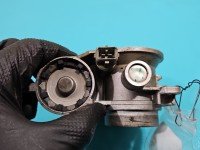 Przepustnica Renault Clio II 8200166869, 8200067219 1,2.0 16V (D4FB712)