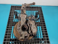 Zwrotnica prawa piasta przód 4.2 V8 Audi A8 D2