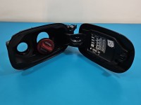 Klapka wlewu paliwa Mercedes W213 czarny, Mercedes, Kod lakieru: 197, czarny 197