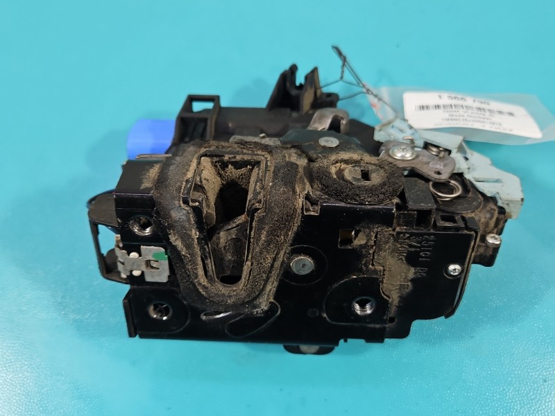 Zamek tył prawy 5J7839016B Skoda Roomster 7pin