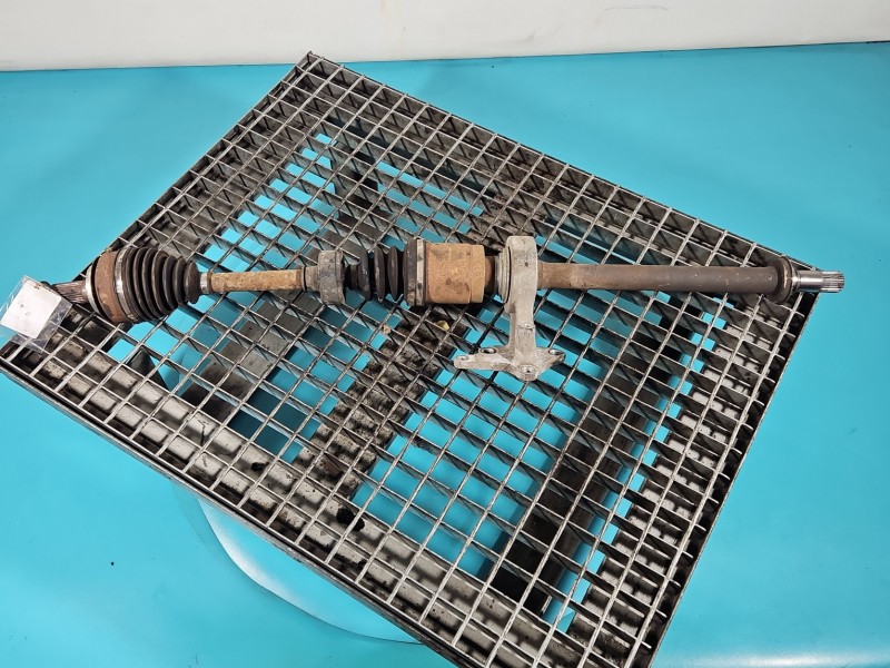 Półoś przód prawa Honda Civic VIII UFO 1.4 16V automat