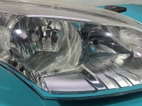 Reflektor prawy lampa przód Renault Megane III EUROPA 260100017R, 030124420200