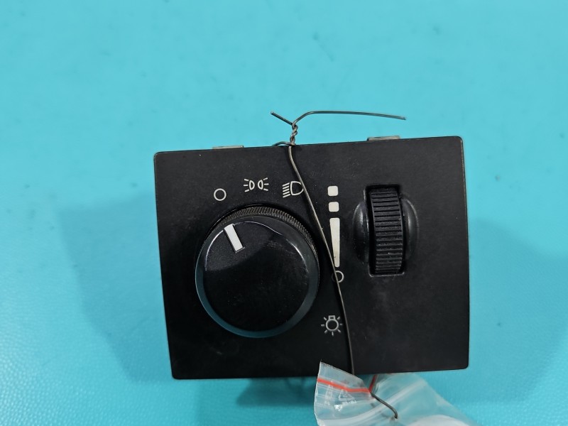 Przełącznik włącznik świateł Dodge Caravan V 07-20