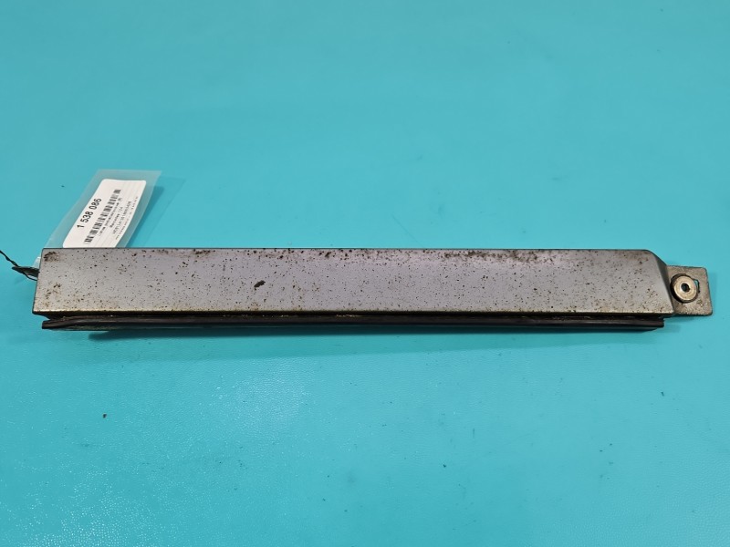 Listwa podreflektorowa Mercedes 124