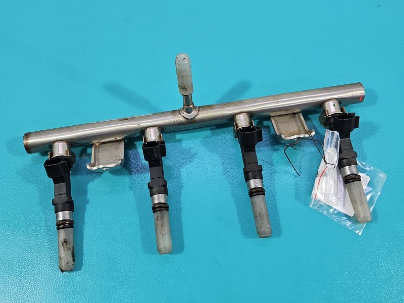 Wtryskiwacz listwa wtryskowa F01R00MH45, F01R00P561 MG MG3 24- 1.5 16V 102KM