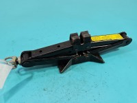 lewarek Podnośnik samochodowy trapezowy Toyota Yaris II