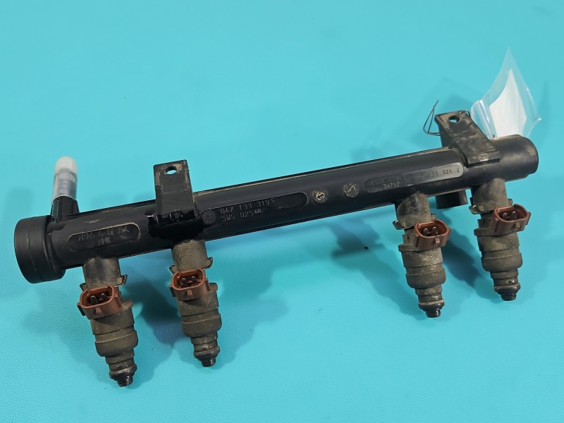 Wtryskiwacz listwa wtryskowa 047906031C, 047133319S Skoda Fabia I 1.4 mpi 68KM