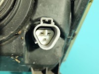 Reflektor prawy lampa przód Toyota Corolla Verso II EUROPA