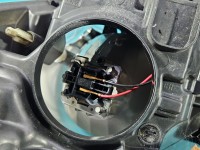 Reflektor prawy lampa przód Peugeot 3008 I EUROPA