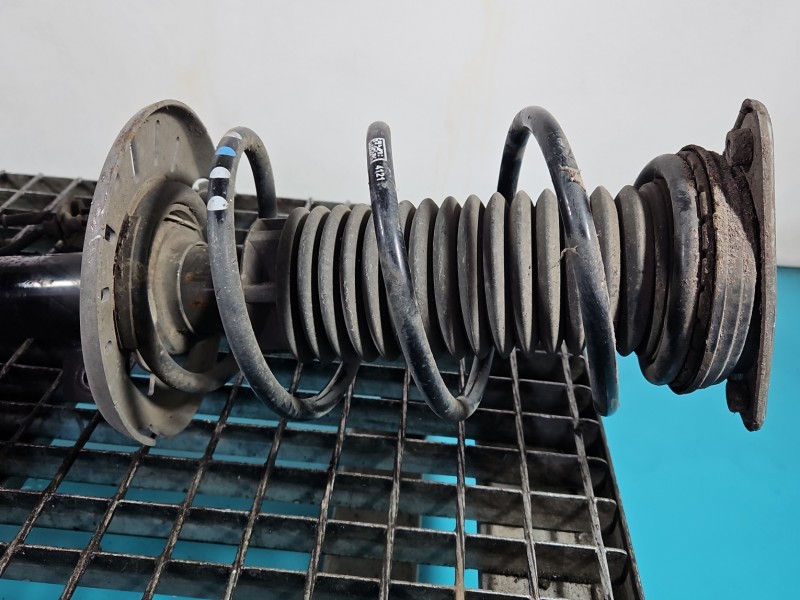 Sprężyna przód przednia Peugeot 308 II T9 1.2 12V