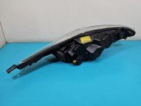Reflektor lewy lampa przód Ford Fiesta Mk7 EUROPA