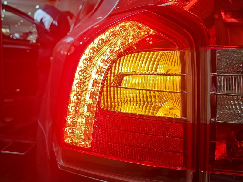 Lampa tył lewa VOLVO V70 III kombi EUROPA