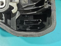 Zamek przód prawy 7185692 BMW F01 EUROPA Producent części: BMW, Z dociągiem zamek 5pin, dociąg 2pin