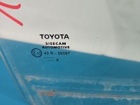 Szyba drzwi tył prawa Toyota Corolla E21 19- sedan