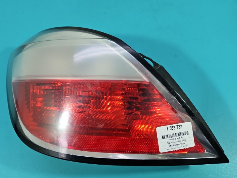 Lampa tył lewa Opel Astra III H HB Producent części: OPEL, naderwana osłona lampy 04-14 hb 5drzwi EUROPA