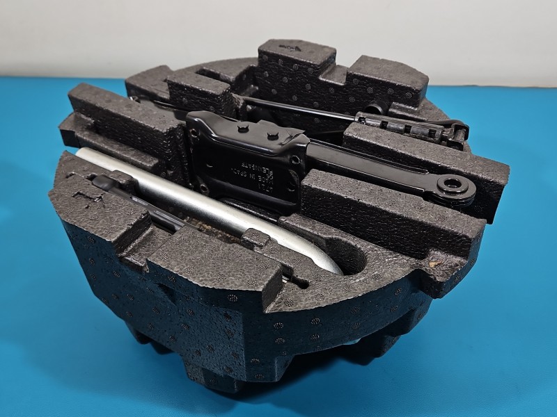 lewarek Podnośnik samochodowy trapezowy Skoda Scala 2019-