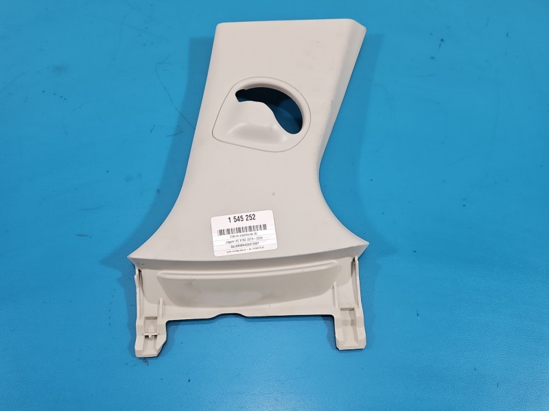 Osłona ZAŚLEPKA PLASTIK Jaguar XE X760 GX73-24396-A