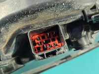 Reflektor prawy lampa przód VOLVO V70 III EUROPA 31214352