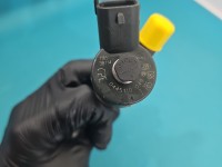 Wtryskiwacz Opel Omega B 0445110049, 7785983 2.5 DTI