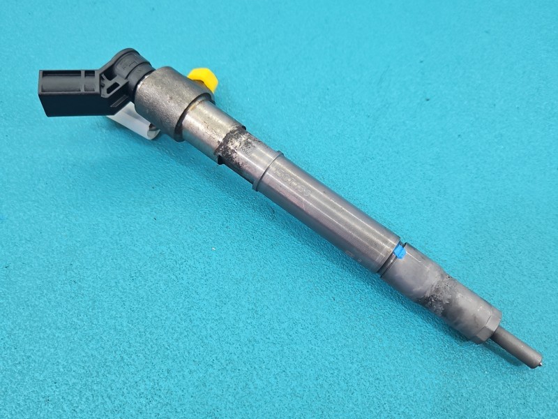 Wtryskiwacz Hyundai I30 III 16- 1.6 crdi 33800-2U000