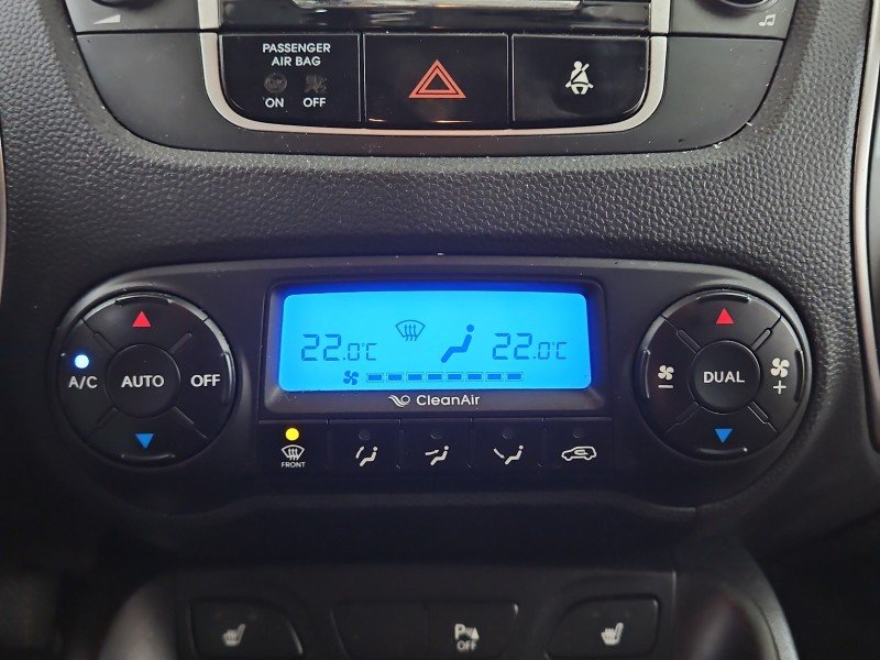 Konsola panel nawiewu Hyundai Ix35 97250-2Y301