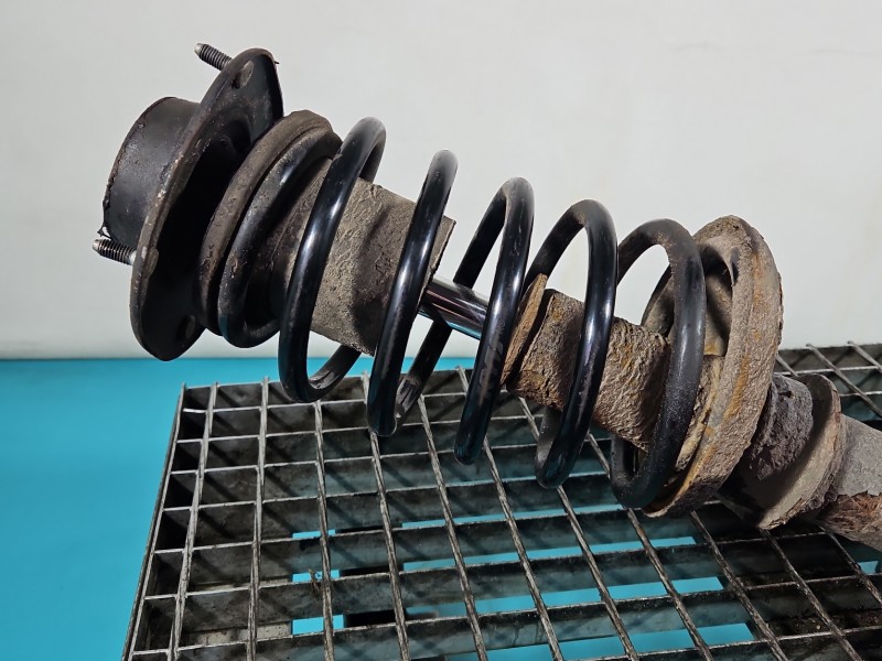 Sprężyna przód przednia Daewoo Lanos 1.5 8V wiel