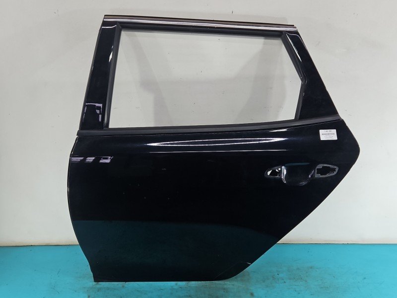 Drzwi tył lewe Kia Optima IV 15-20 kombi 5d czarny ABP - AURORA BLACK PEARL Drzwi tył lewe Kia Optima IV 15-20 kombi 5d czarny ABP - AURORA BLACK PEARL