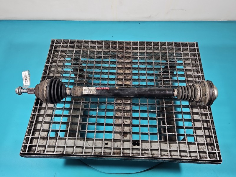 Półoś przód prawa Skoda Octavia II 2.0 TDI manual