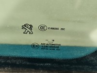 Szyba karoseryjna tył prawa Peugeot 308 II T9 kombi