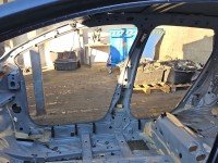 Próg prawy SŁUPEK ŚRODKOWY B Renault Clio IV 12-20 kombi 5d szary TEKPN