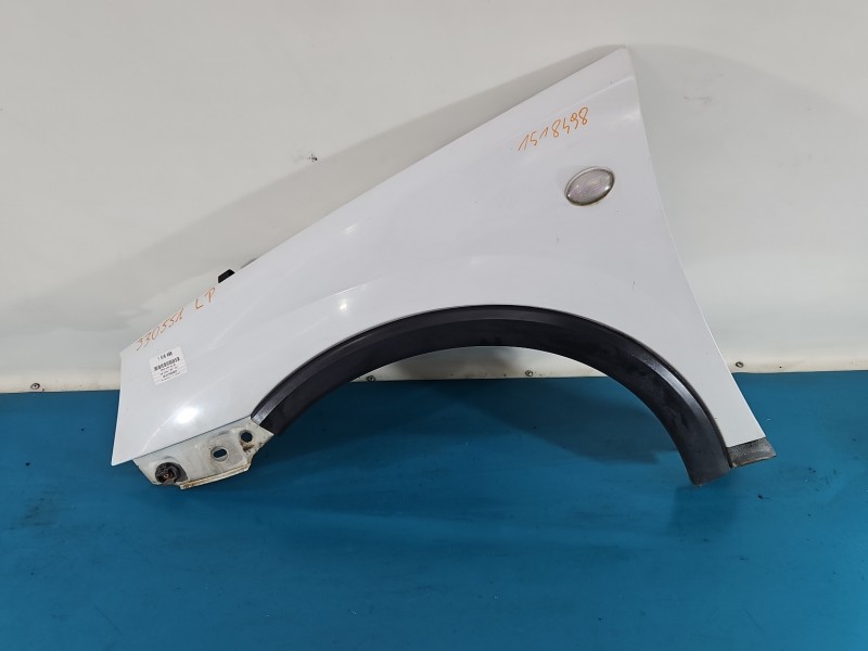 Błotnik przód lewy Opel Combo C